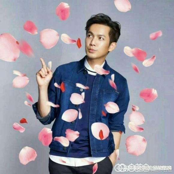 早安!钟汉良程天佑!钟汉良幸福的理由!钟汉良电影解放了!